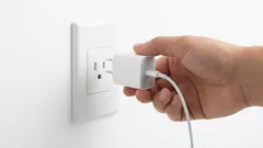 Soll ich mein Ladegerät ausstecken? Wir werden alle Ihre Zweifel ein für alle Mal ausräumen.